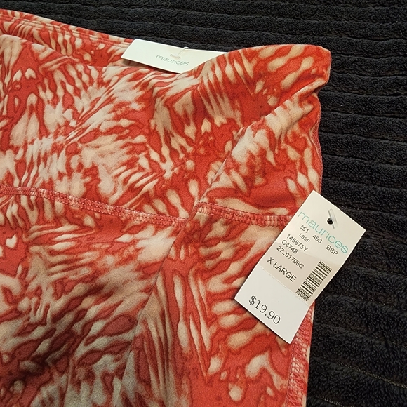 NWT Maurice's Capri Leggings - Picture 3 of 4
